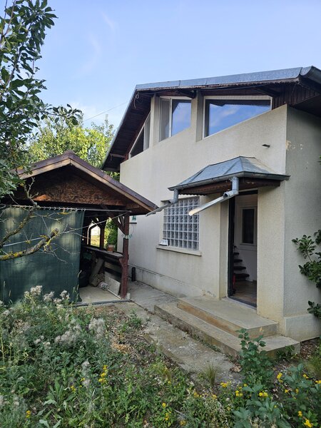 Bolintin Vale - 1000 mp teren, casa 3 camere din 2007, toate utilitatile