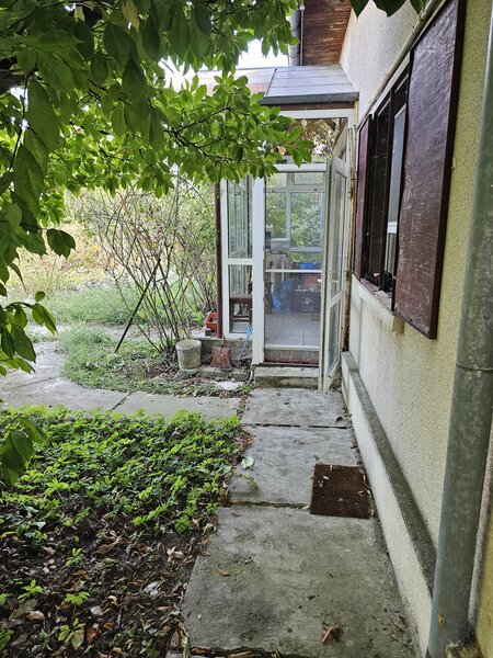 Bolintin Vale - 1000 mp teren, casa 3 camere din 2007, toate utilitatile